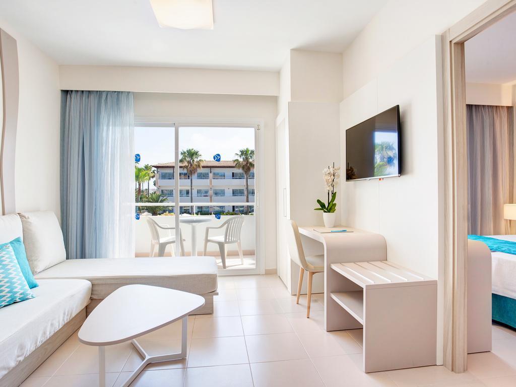 Aparthotel Grupotel Mallorca Mar Cala Bona (Mallorca)